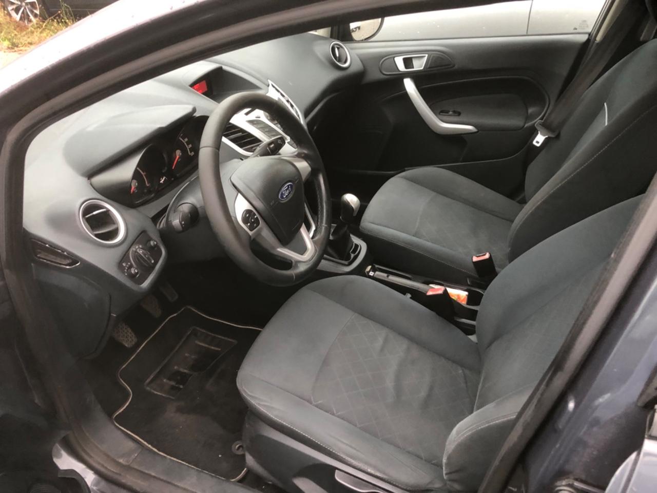 Ford Fiesta 1.4 5 porte Bz.- GPL Titanium