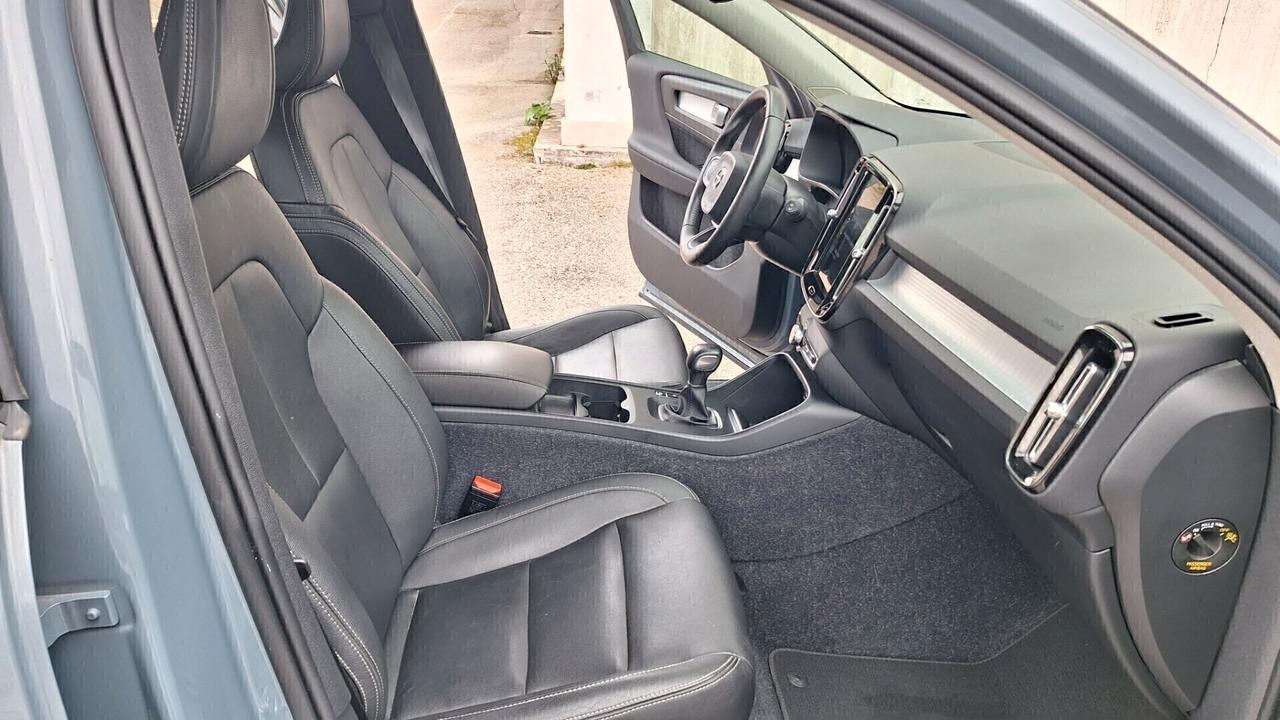 Volvo XC40 D3 Momentum