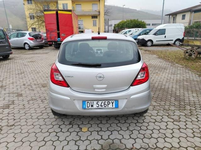 Opel Corsa 1.2 Enjoy c radio 5p