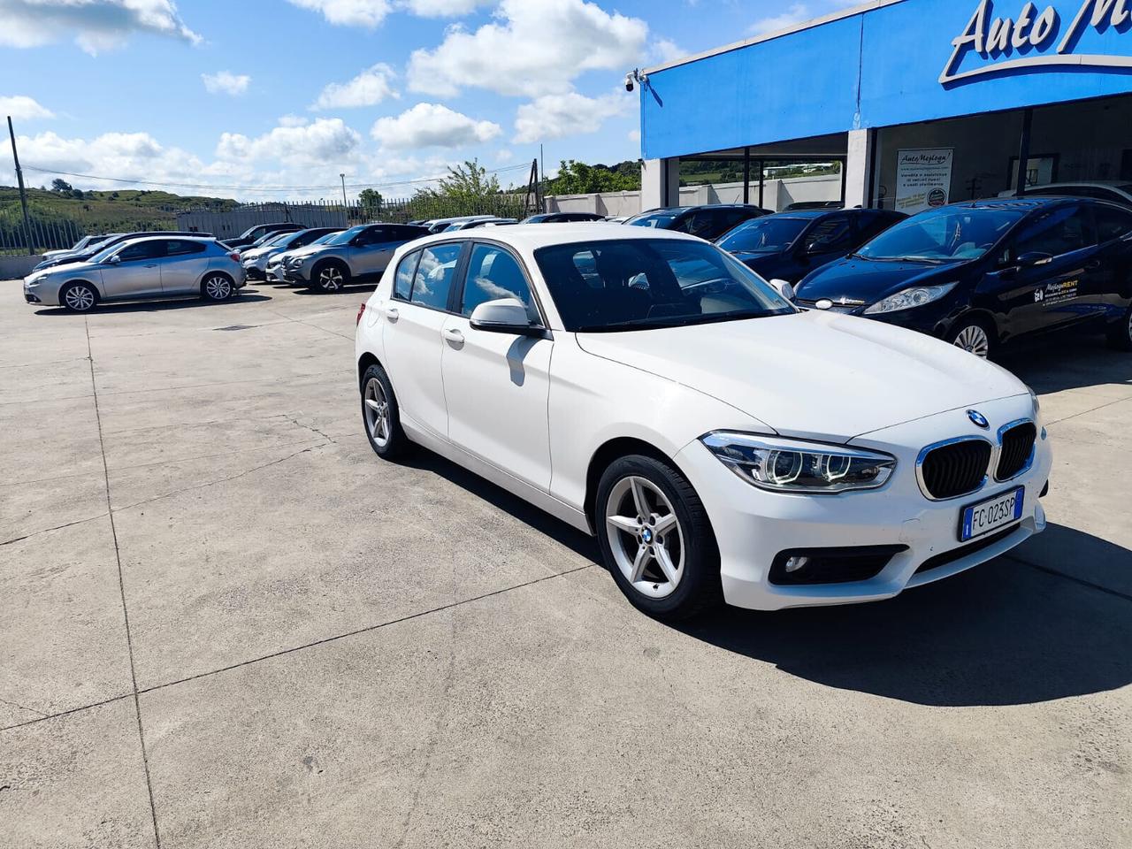 Bmw 116 116d 5p. Advantage