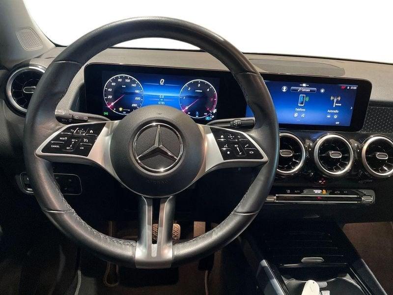 Mercedes-Benz GLB 180 d Progressive Advanced auto