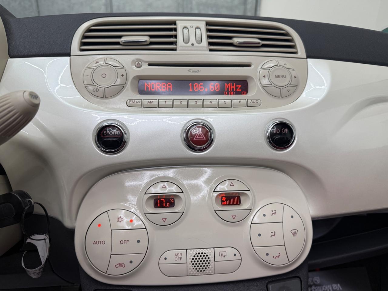 Fiat 500 1.4 16V Lounge Pelle rossa Bianco perla