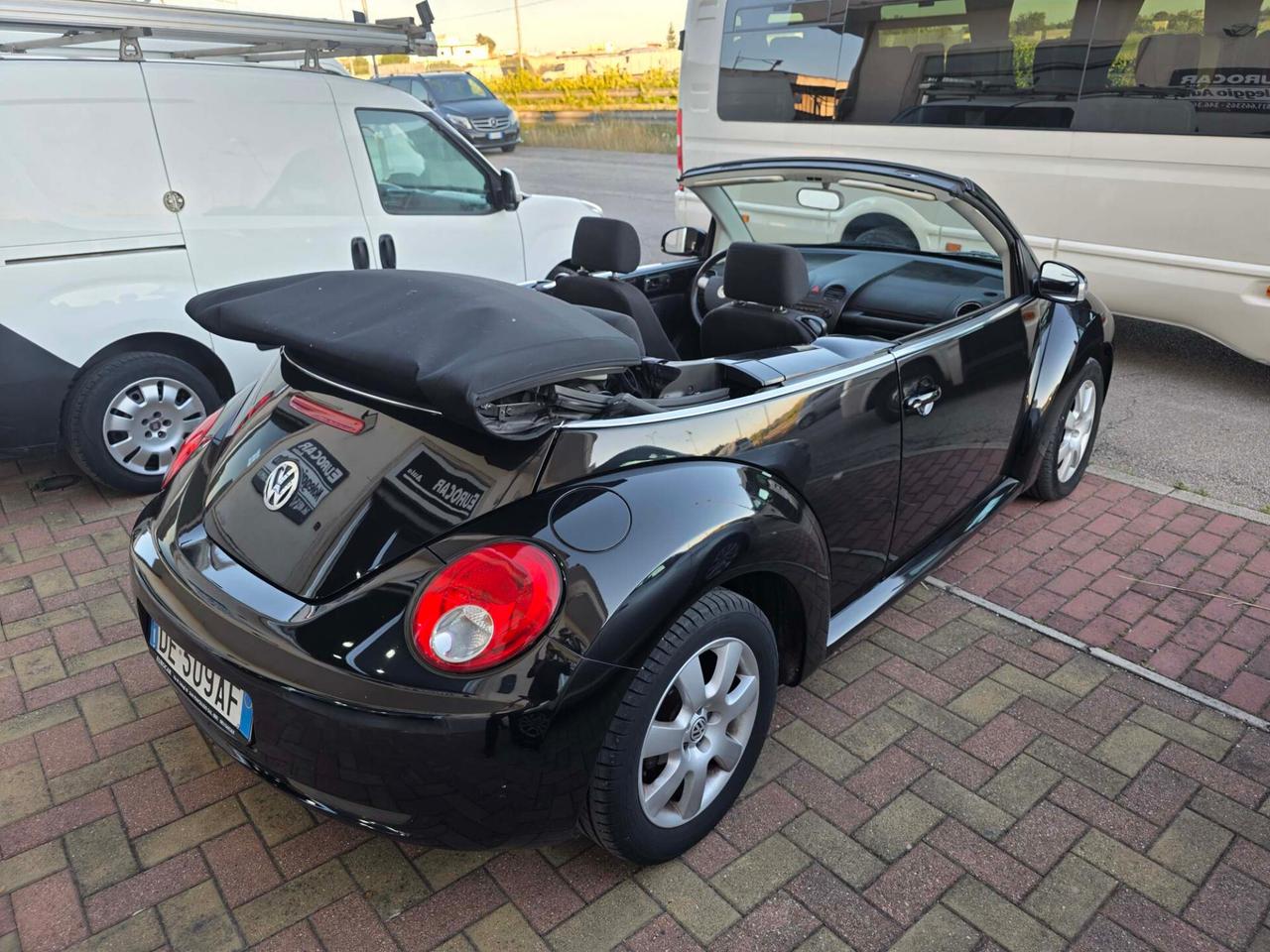 Volkswagen New Beetle 1.9 TDI 105CV Cabrio