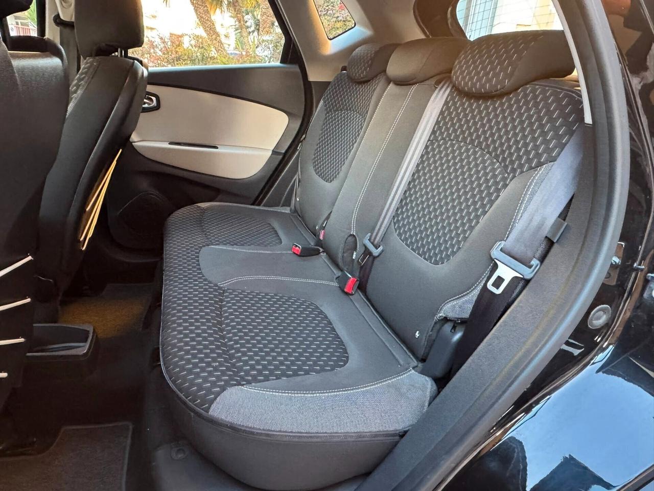 RENAULT CAPTUR 1.5 DCI E6 110 CV. NAVI+CERCHI+RETROCAMERA