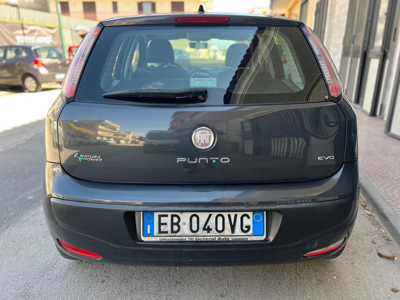 Fiat punto Evo1.4 benzina/Metano – 77CV | Anno 2012