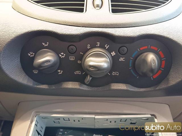 RENAULT Twingo 1.2 16V Dynamique