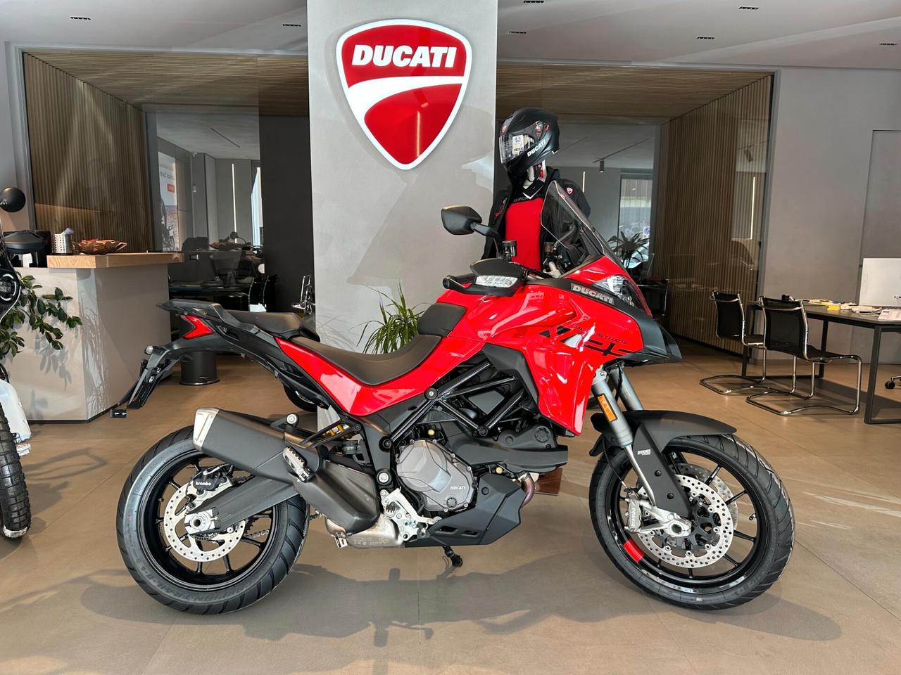 Ducati Multistrada 950 V2 S