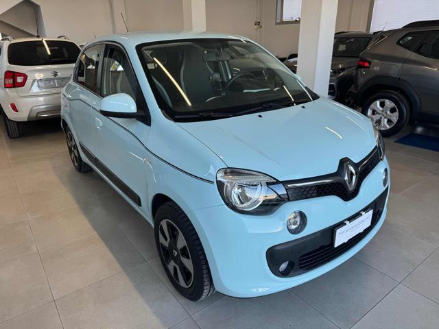 RENAULT Twingo SCe EDC Lovely