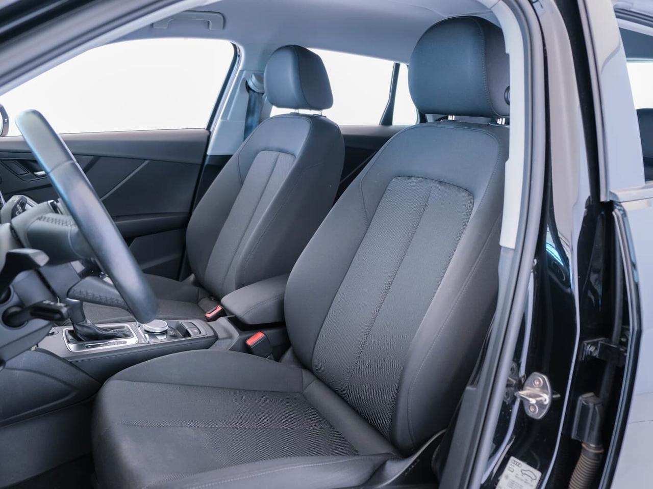 Audi Q2 35 TDI quattro S tronic Business