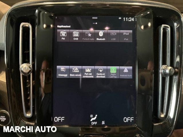 VOLVO XC40 T2 Momentum Pro