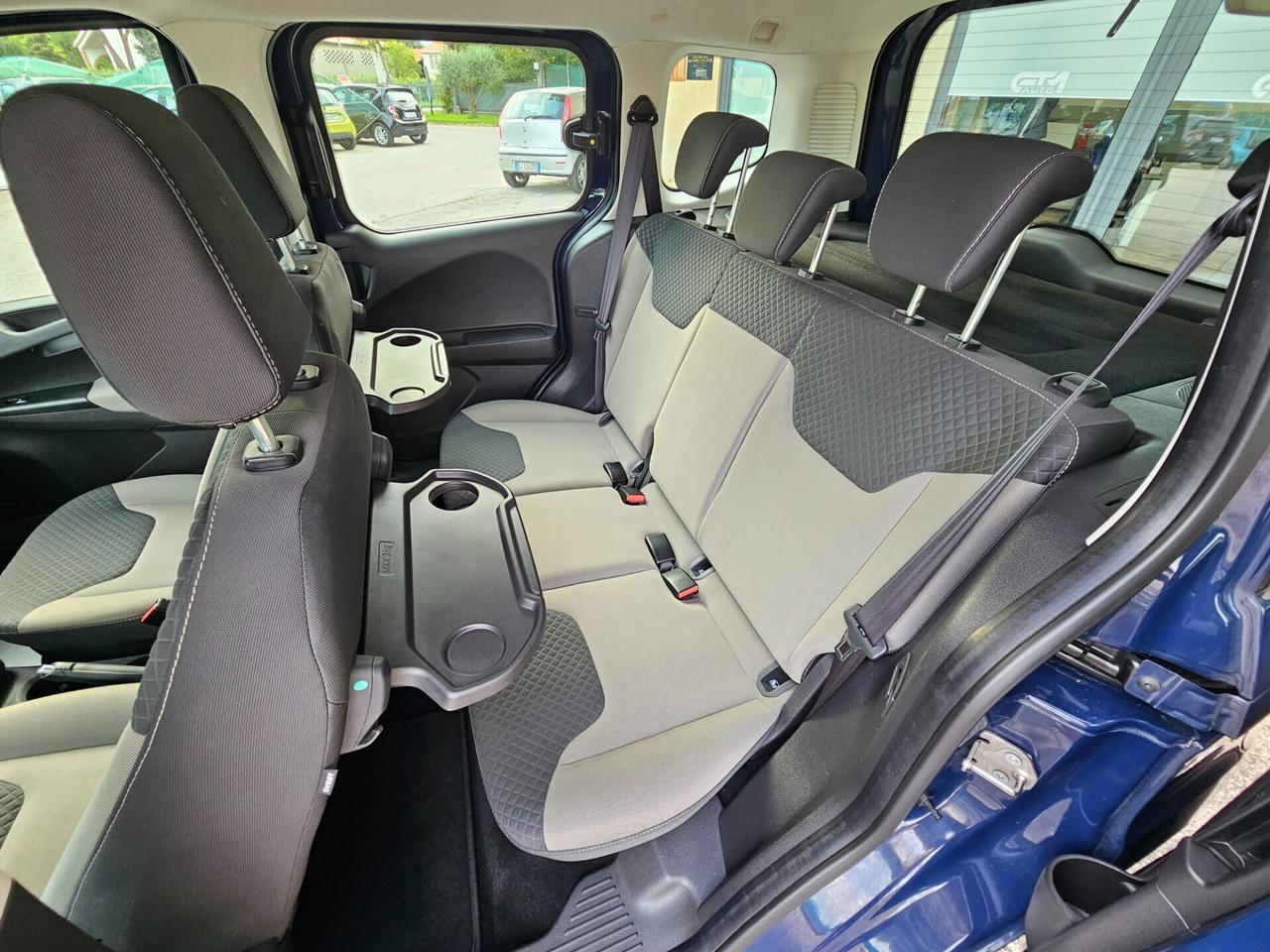 Ford Tourneo Courier 1.0 EcoBoost 100 CV Plus