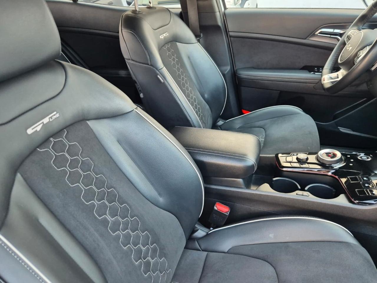 Kia Sportage 1.6 TGDi HEV AT GT-line