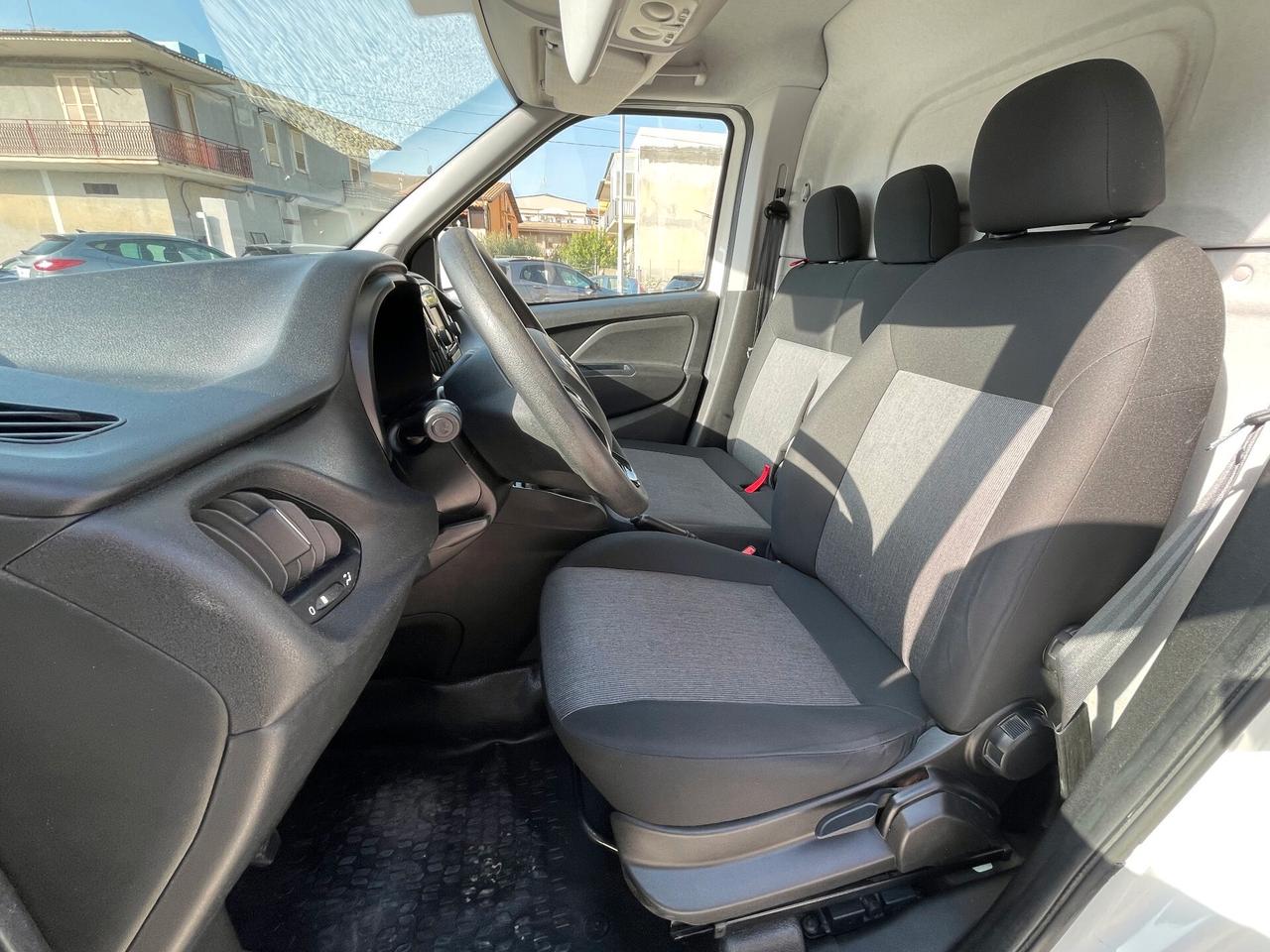 Fiat Doblò 3 Posti 1.6 MjT 105Cv