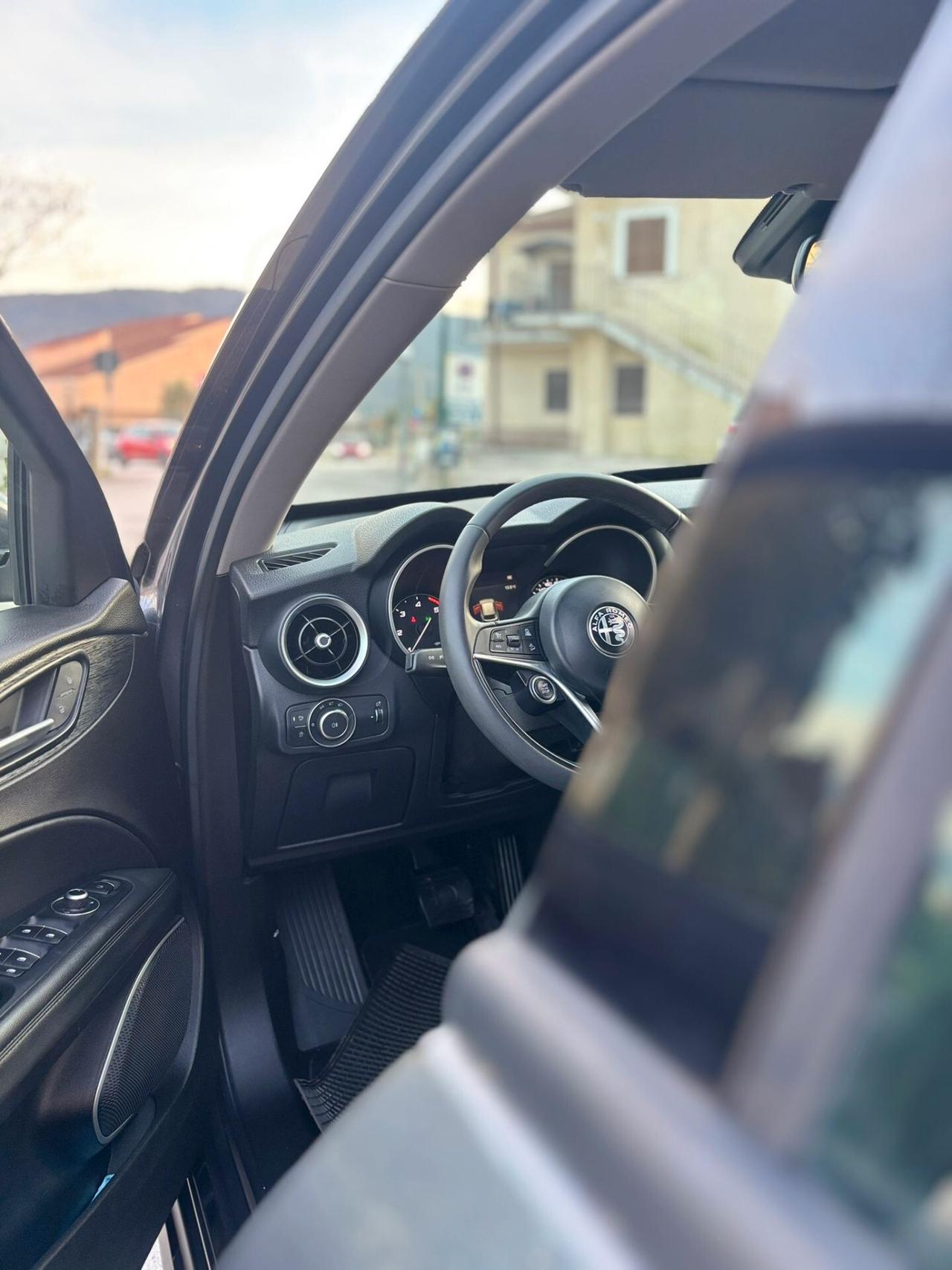 Alfa Romeo Stelvio 2.2JTDM 210 CV Q4 B-Tech LUSSO PELLE NAVI