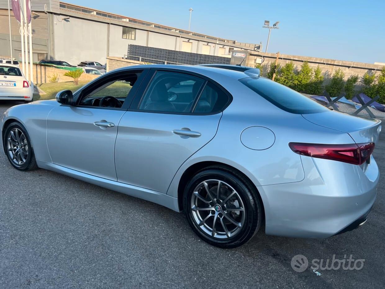 Alfa Romeo Giulia 2.2 Turbodiesel 150 CV AT8 Super