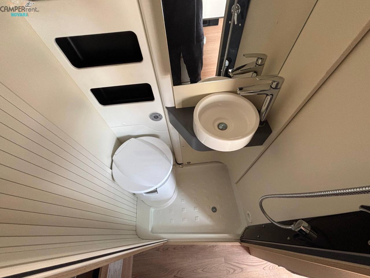 Giottiline GIOTTIVAN 60 FT PREMIERE BY RAPIDO - UNICO PROPRIETARIO