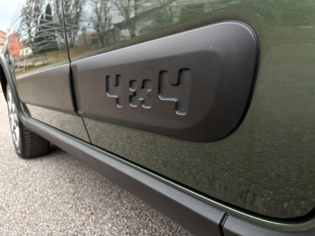 Fiat Panda 1.3 MJT S&S 4x4 / SENSORI