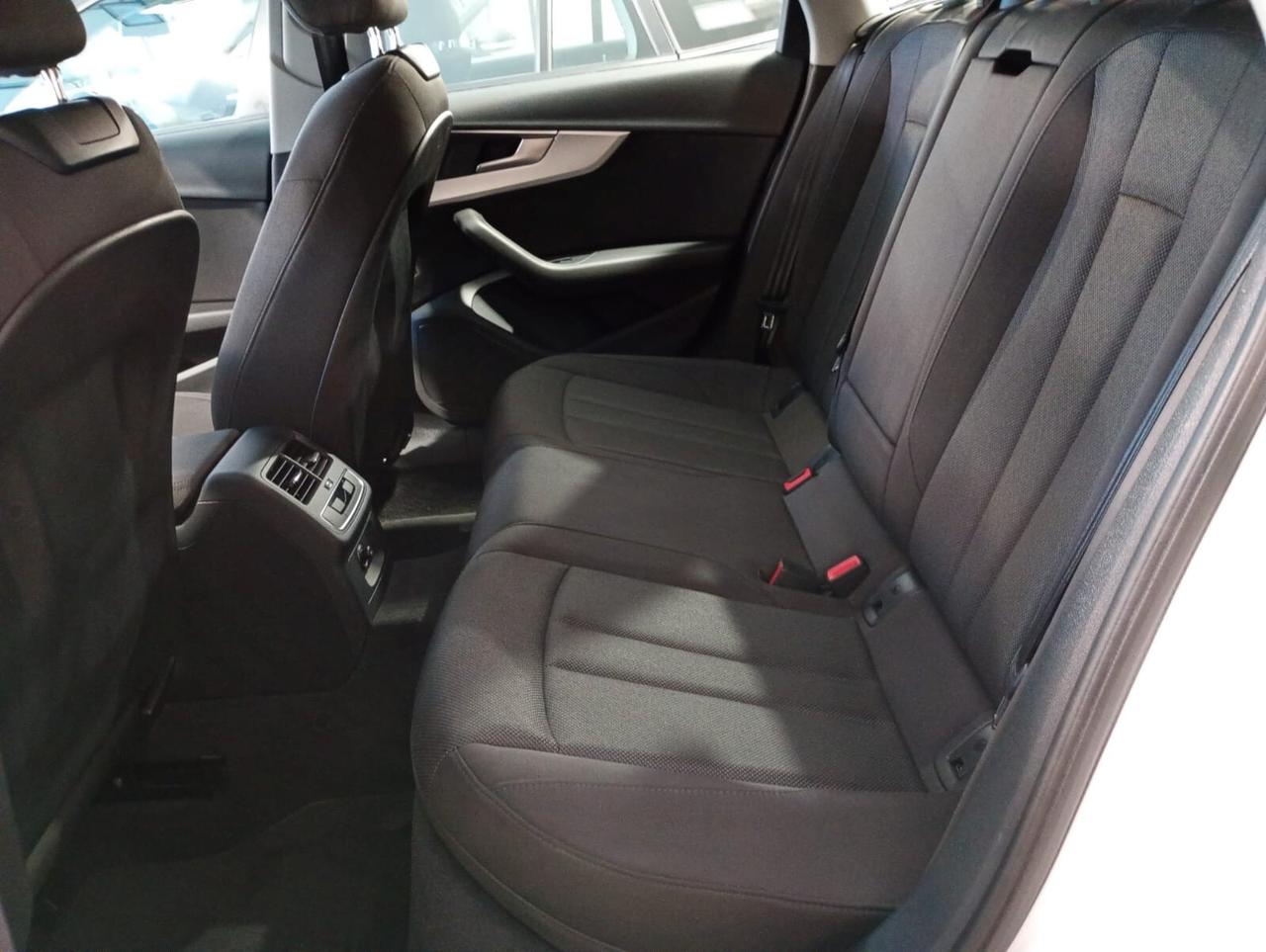 Audi A4 Avant 2.0 TDI 150 CV ultra S tronic Business