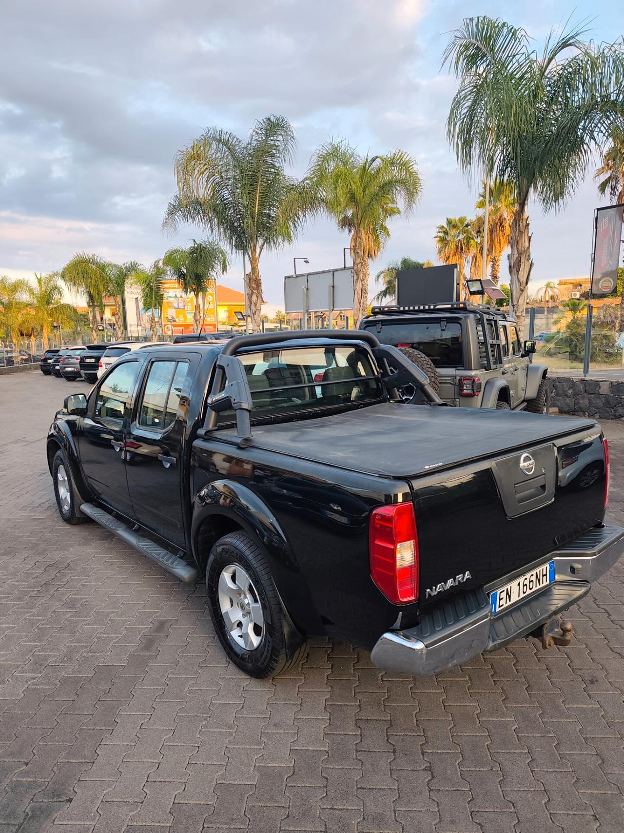 Nissan Navara 2.5 dCi 190CV 2 porte King Cab LE