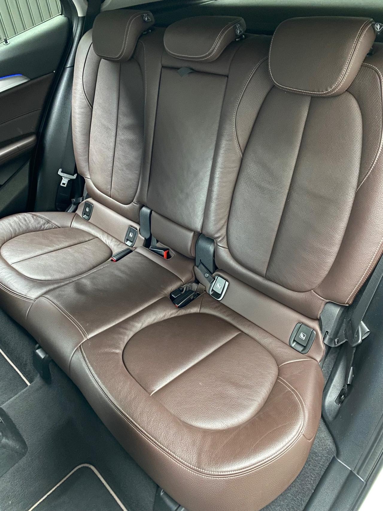 BMW X2 sDrive 18d AUTOM. Advantage - IVA ESPOSTA