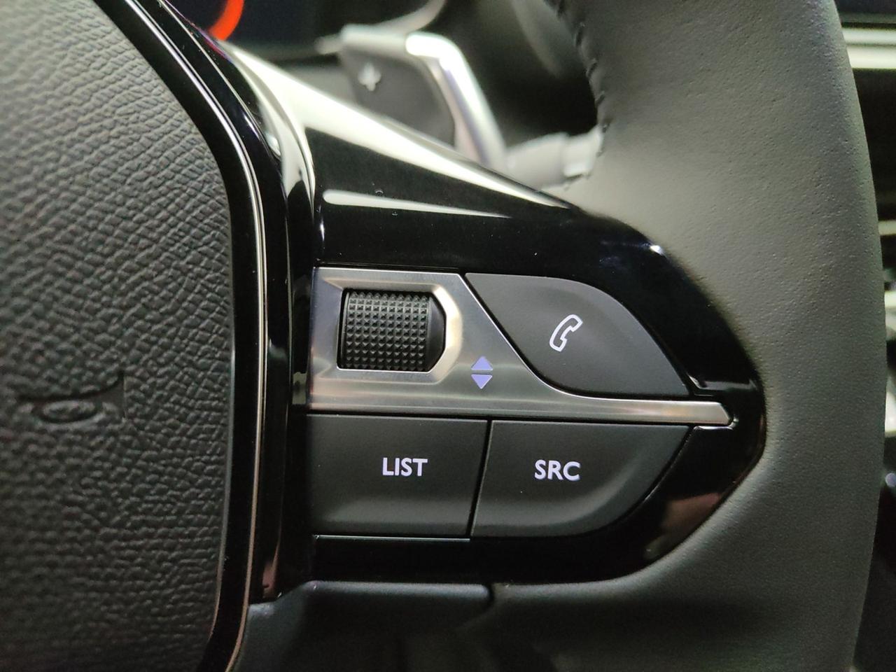 PEUGEOT 2008 II 2020 1.2 PURETECH 130CV ALLURE EAT8