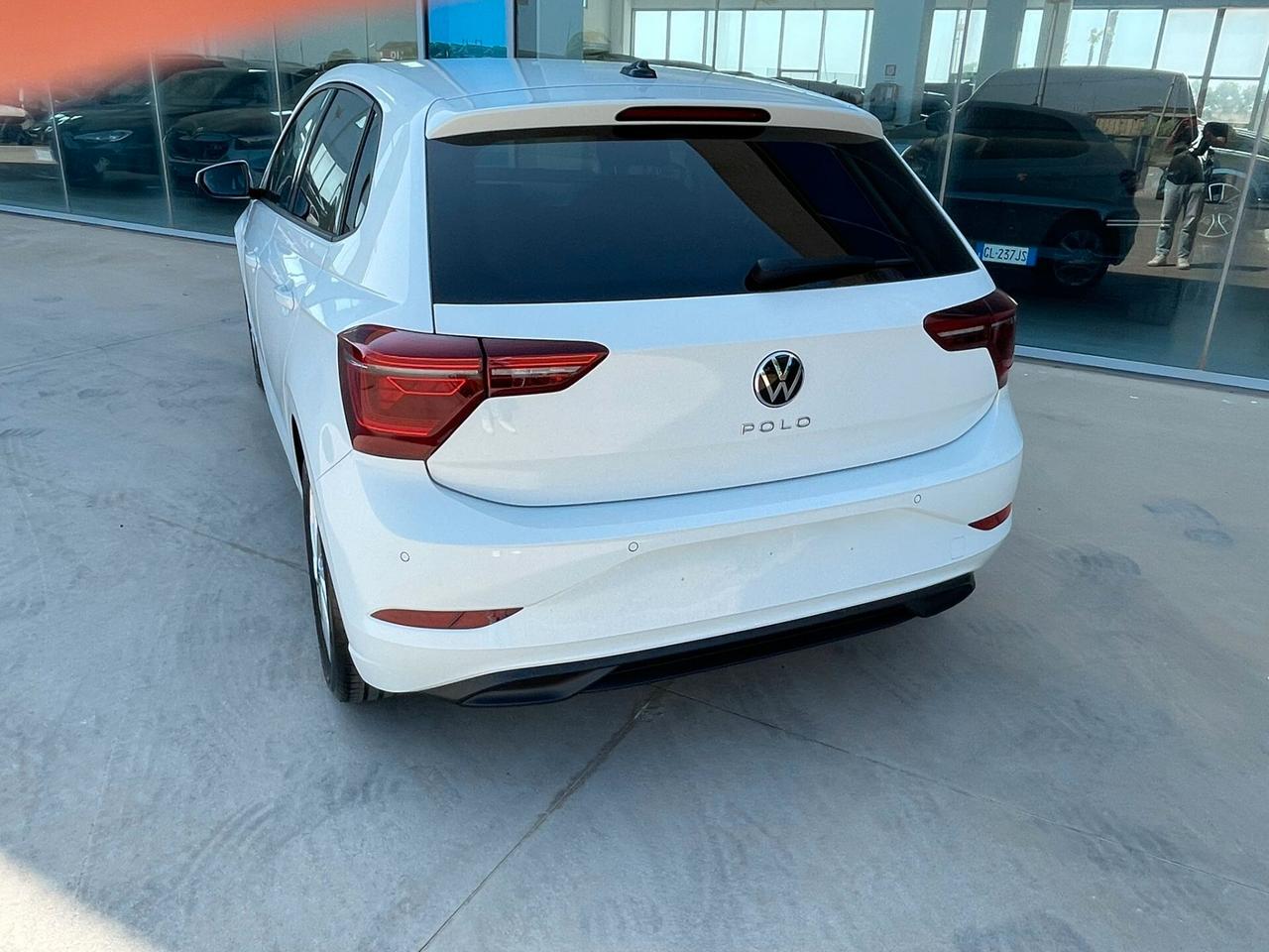 Volkswagen Polo 1.0 Style possibilità noleggio no scoring