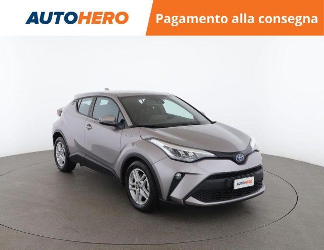 TOYOTA C-HR 1.8 Hybrid E-CVT Business