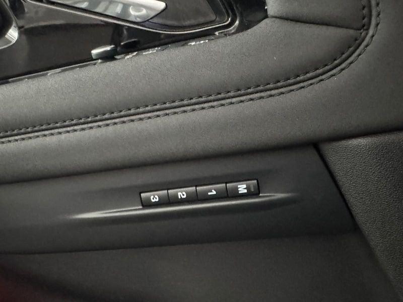 Land Rover RR Evoque Range Rover Evoque 2.0D I4 180 CV AWD Auto R-Dynamic