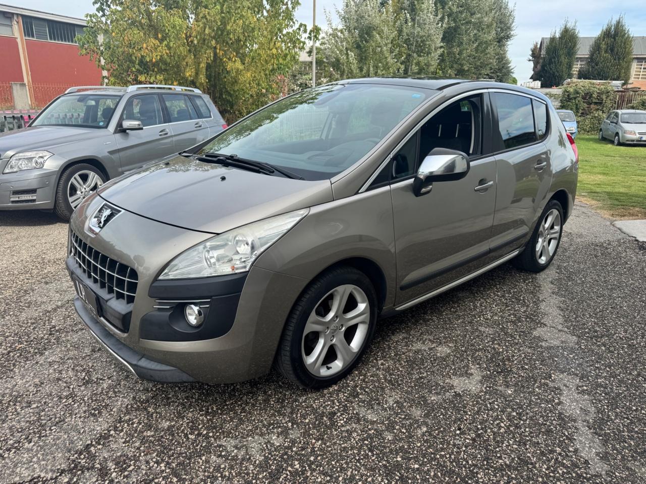 Peugeot 3008 2.0 HDi 150CV Outdoor