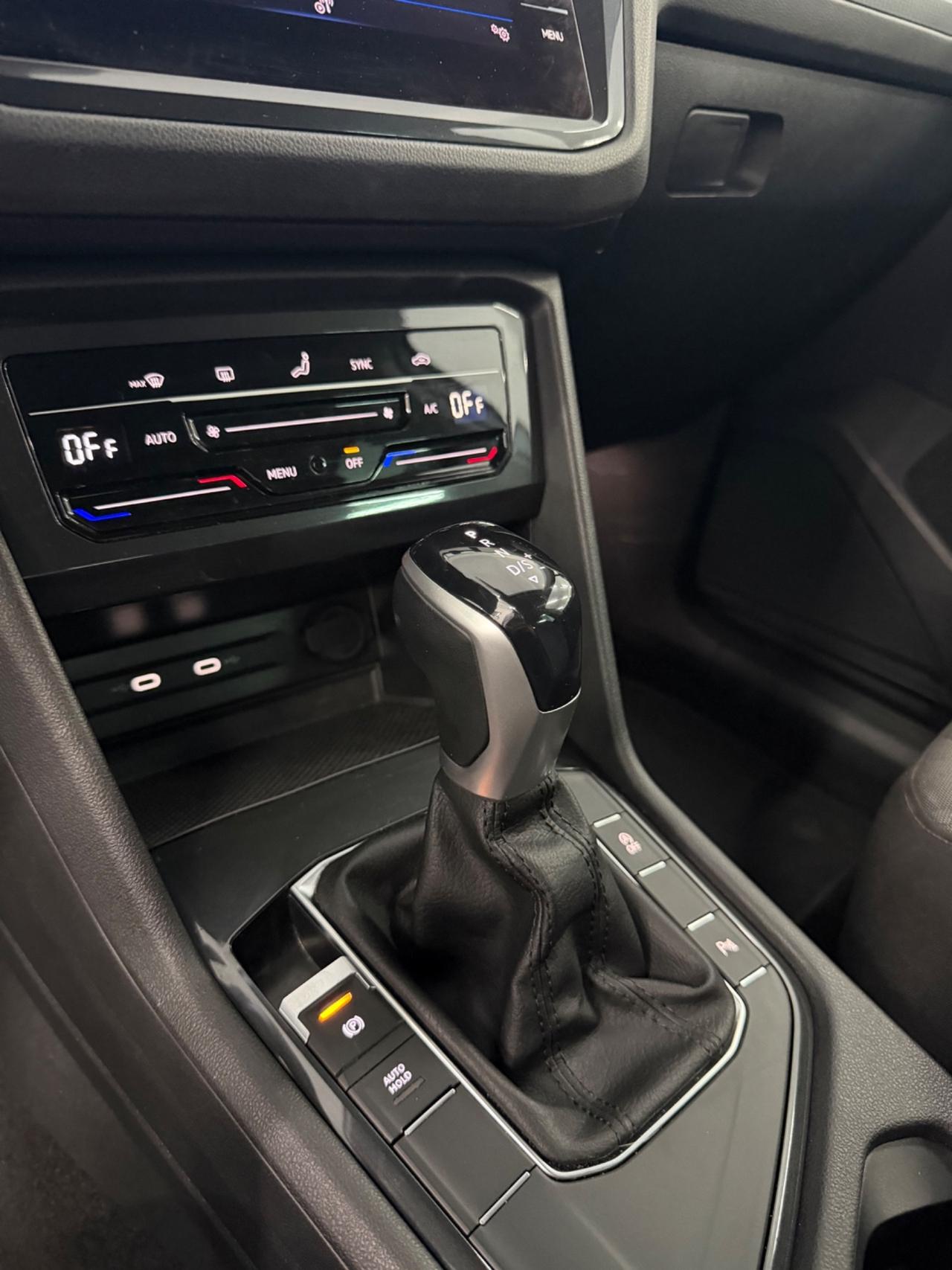 VW Tiguan 2.0 TDI 150 CV SCR DSG FINANZIABILE