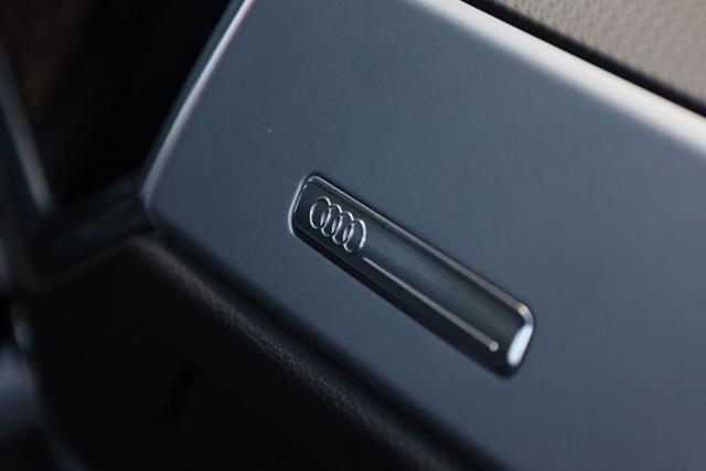 AUDI Q3 35 TDI S tronic Business Advanced