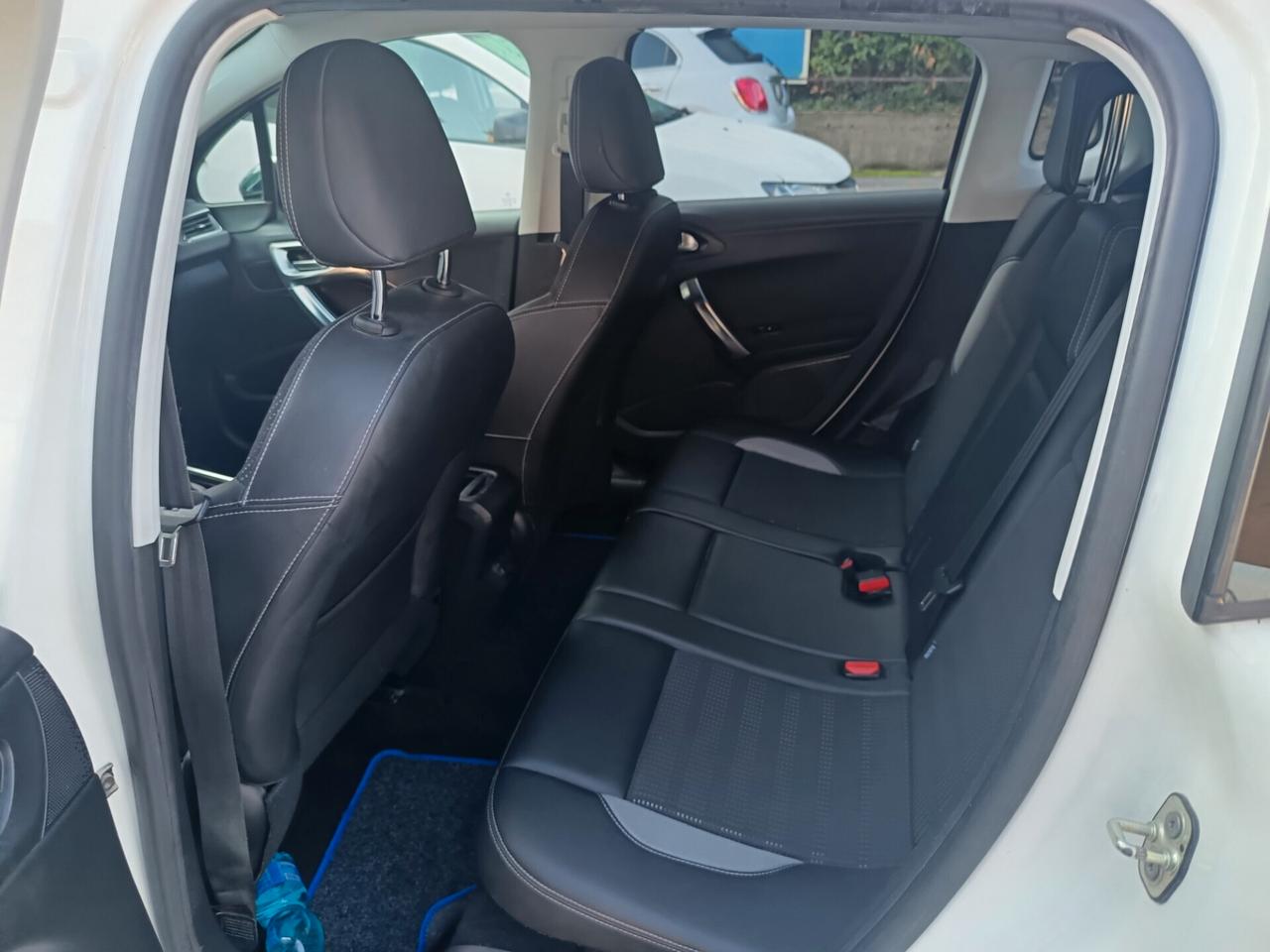 Peugeot 2008 1.6 VTi 120CV Allure 2014