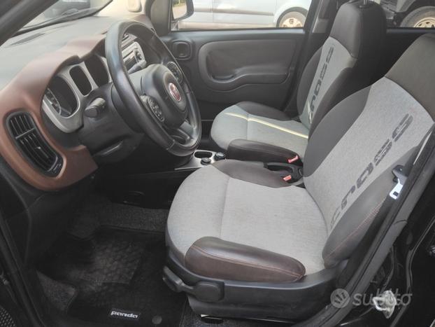 Fiat Panda Cross 1.3 MJT 95 CV S&S 4x4 gancio trai