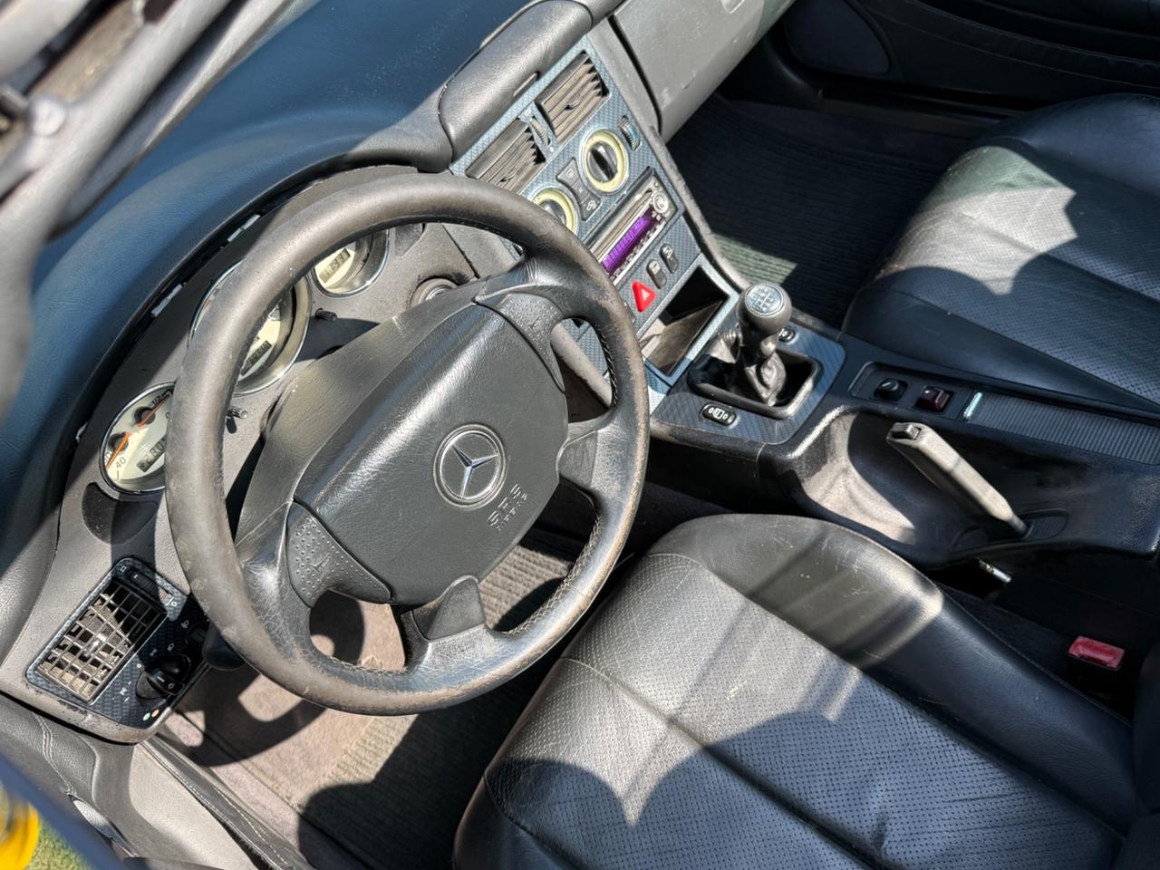 Mercedes-benz SLK 200 cat