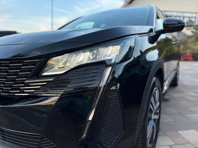 PEUGEOT 3008 BlueHDi 130 S&S EAT8 Allure