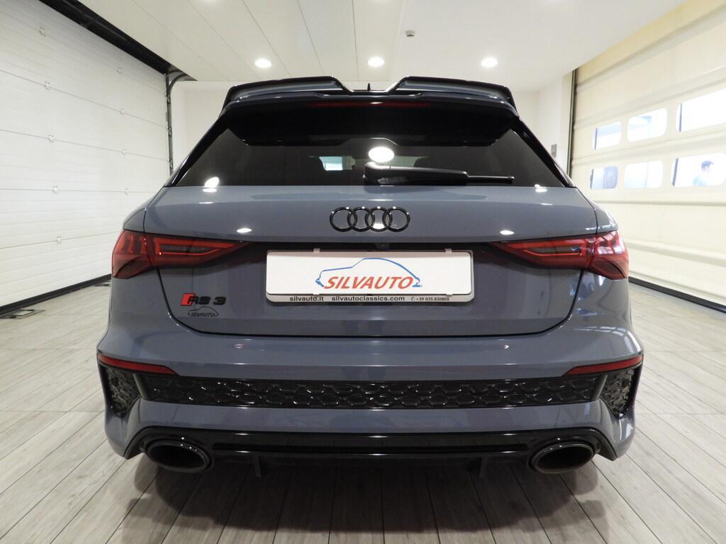 Audi RS3 2.0 TFSI quattro S tronic