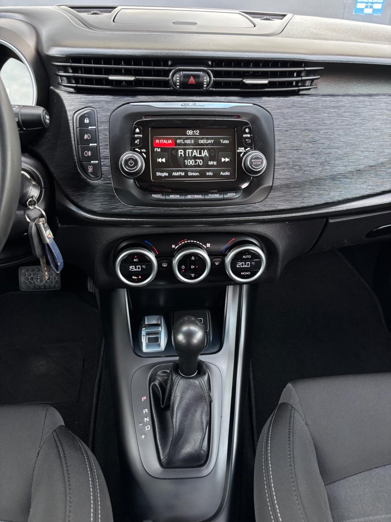 Alfa Romeo Giulietta 1.6 JTDm 120 cv. Neopatentati