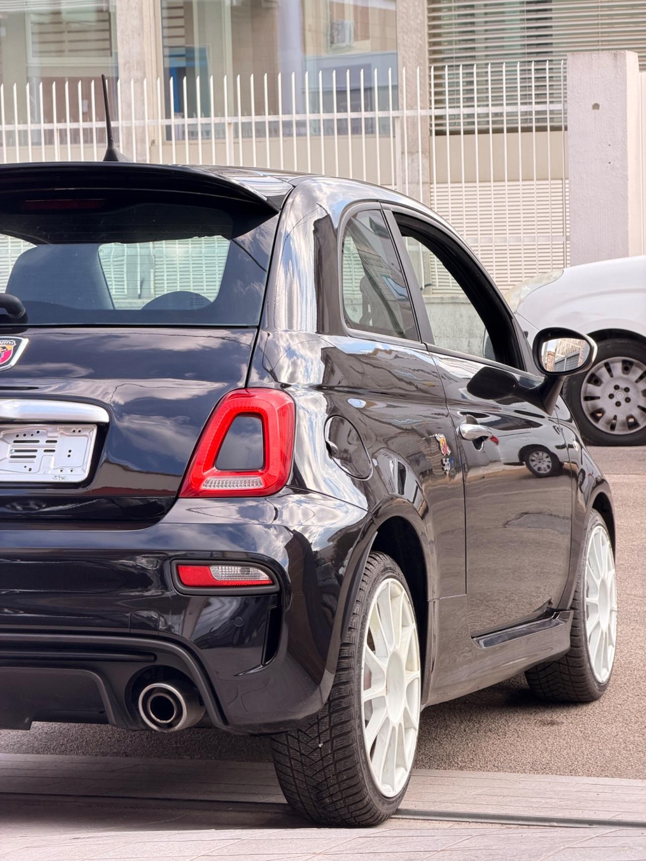 Abarth 595 1.4 Turbo T-Jet 145 CV-2018/OZ 17"