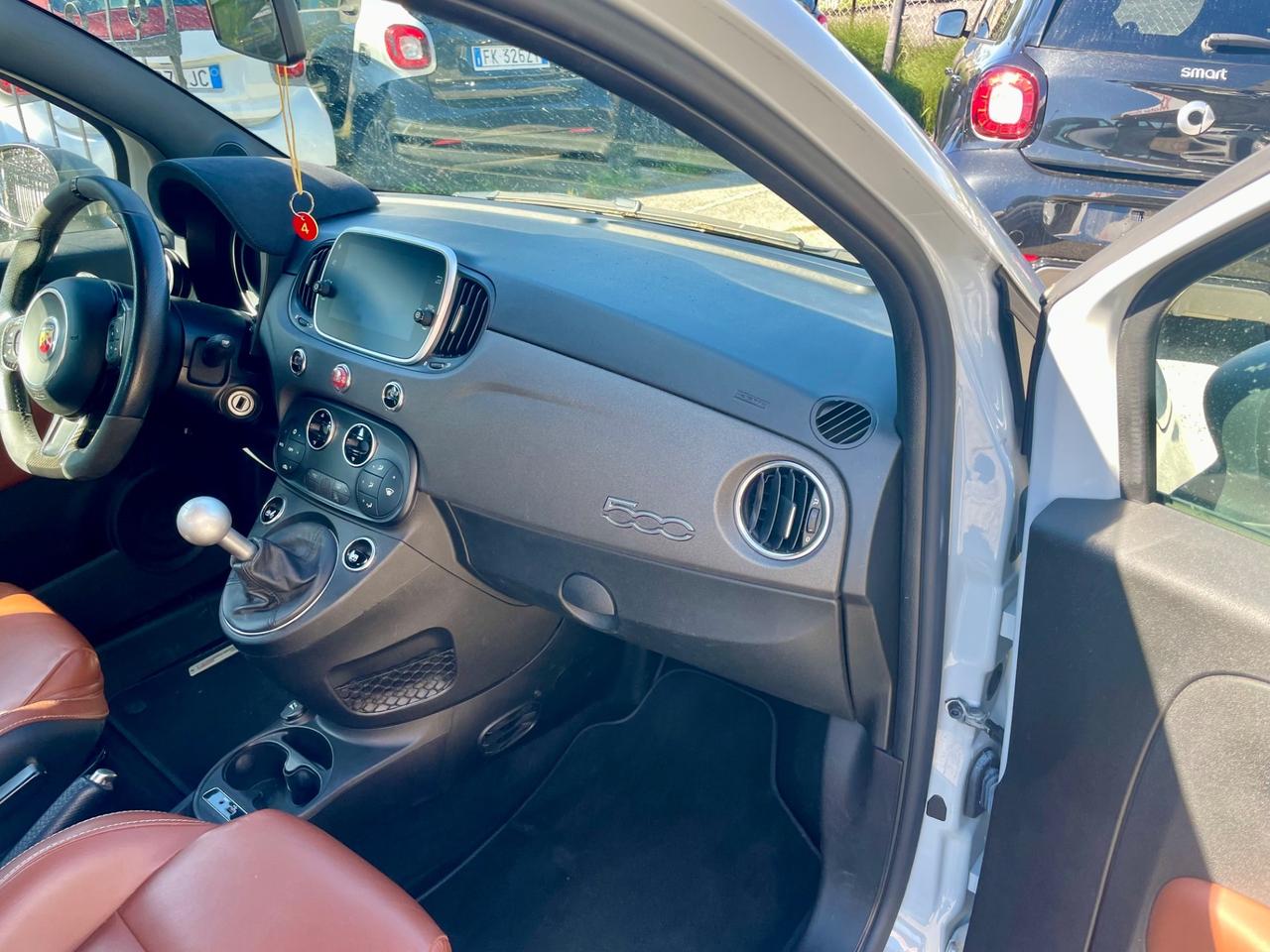 Abarth 595 C 1.4 Turbo T-Jet 180 CV Competizione