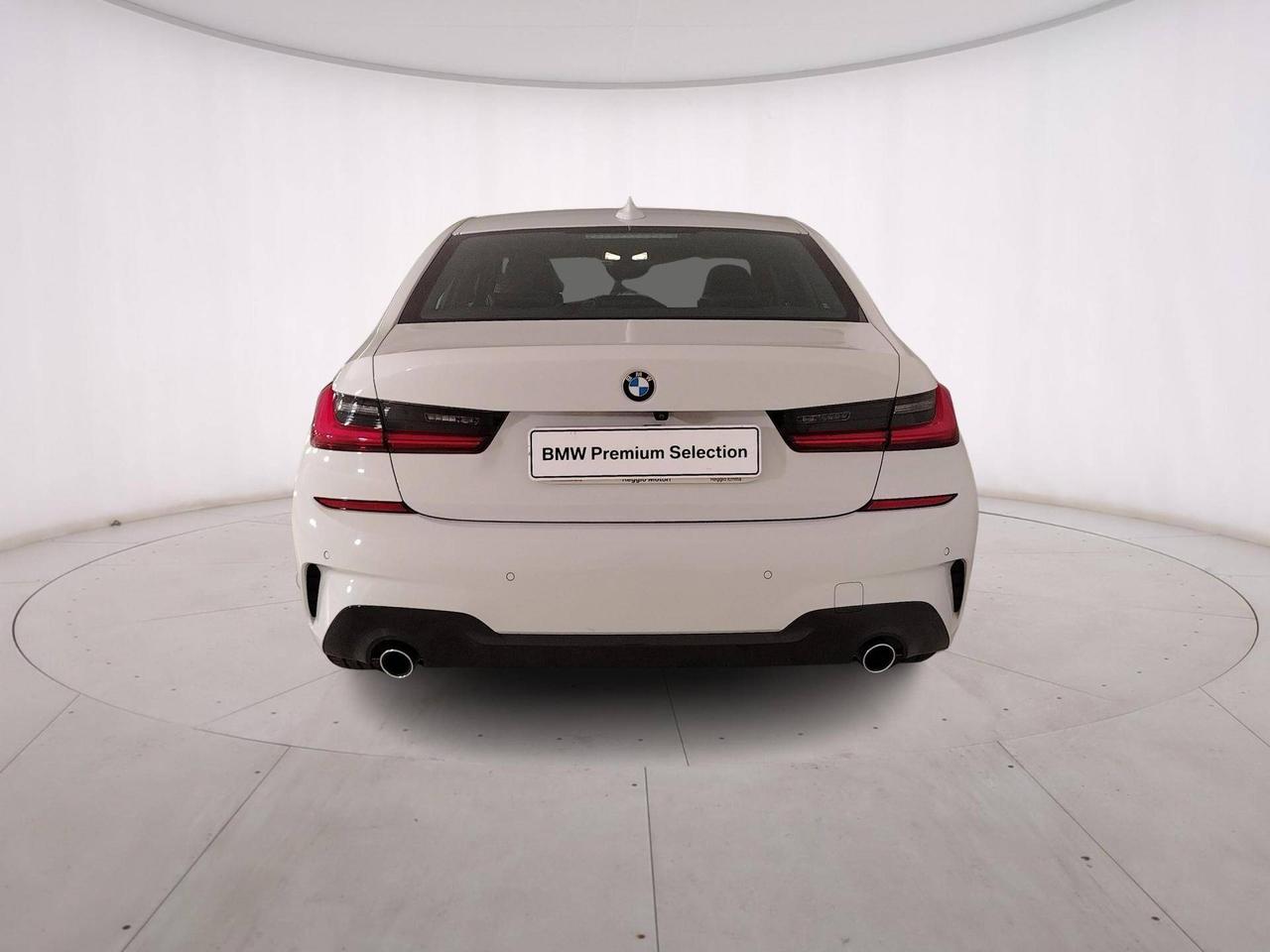 BMW Serie 3 318d Berlina MSport