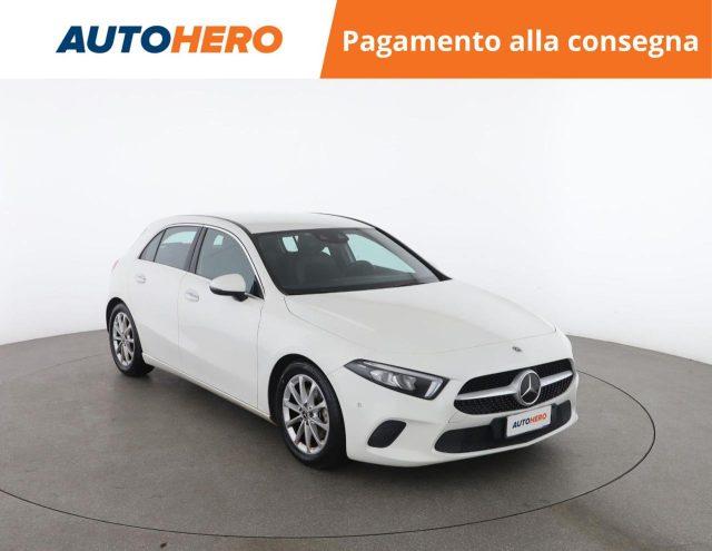 MERCEDES-BENZ A 200 Automatic Premium