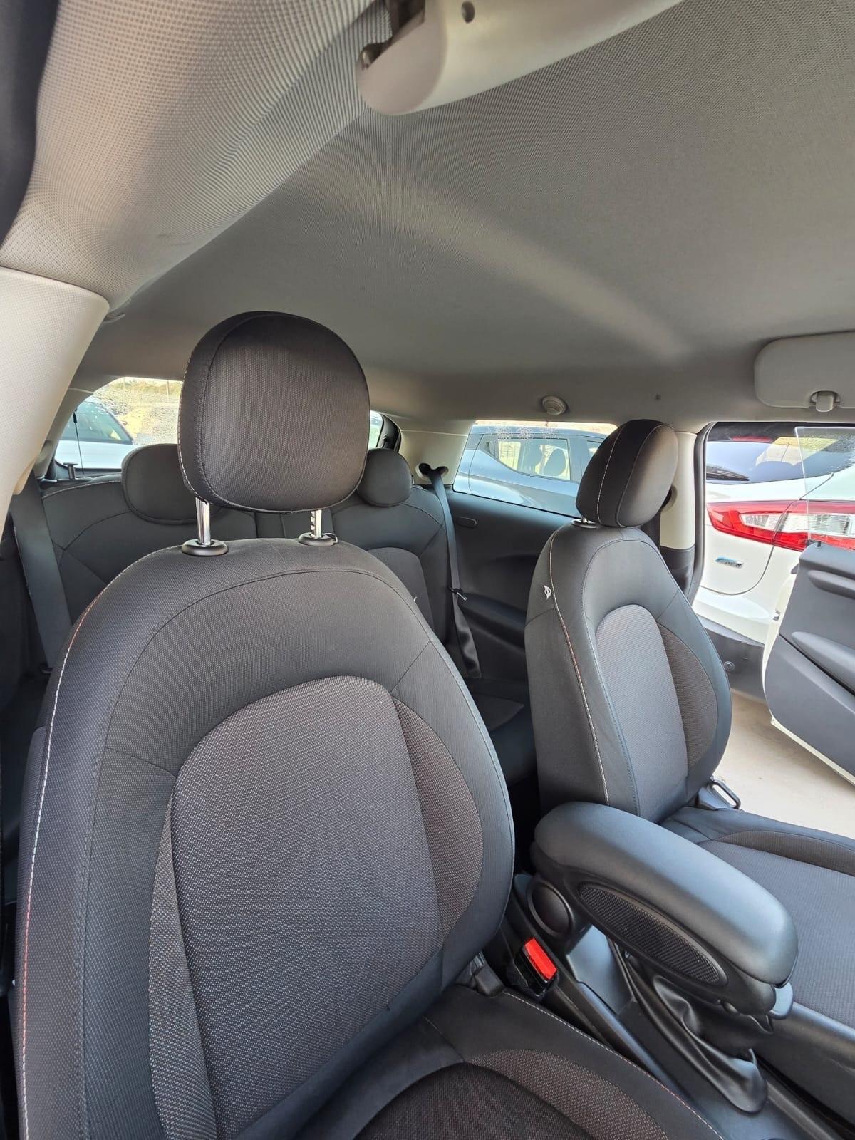 Mini 1.5 Cooper D 5 porte cambio automatico garanzia 12 mesi!!!