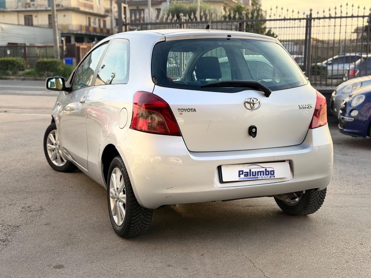 Toyota Yaris 1.3 3 porte Sol