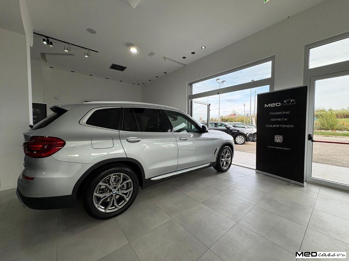 BMW - X3 (G01/F97) - X3 xDrive20d xLine