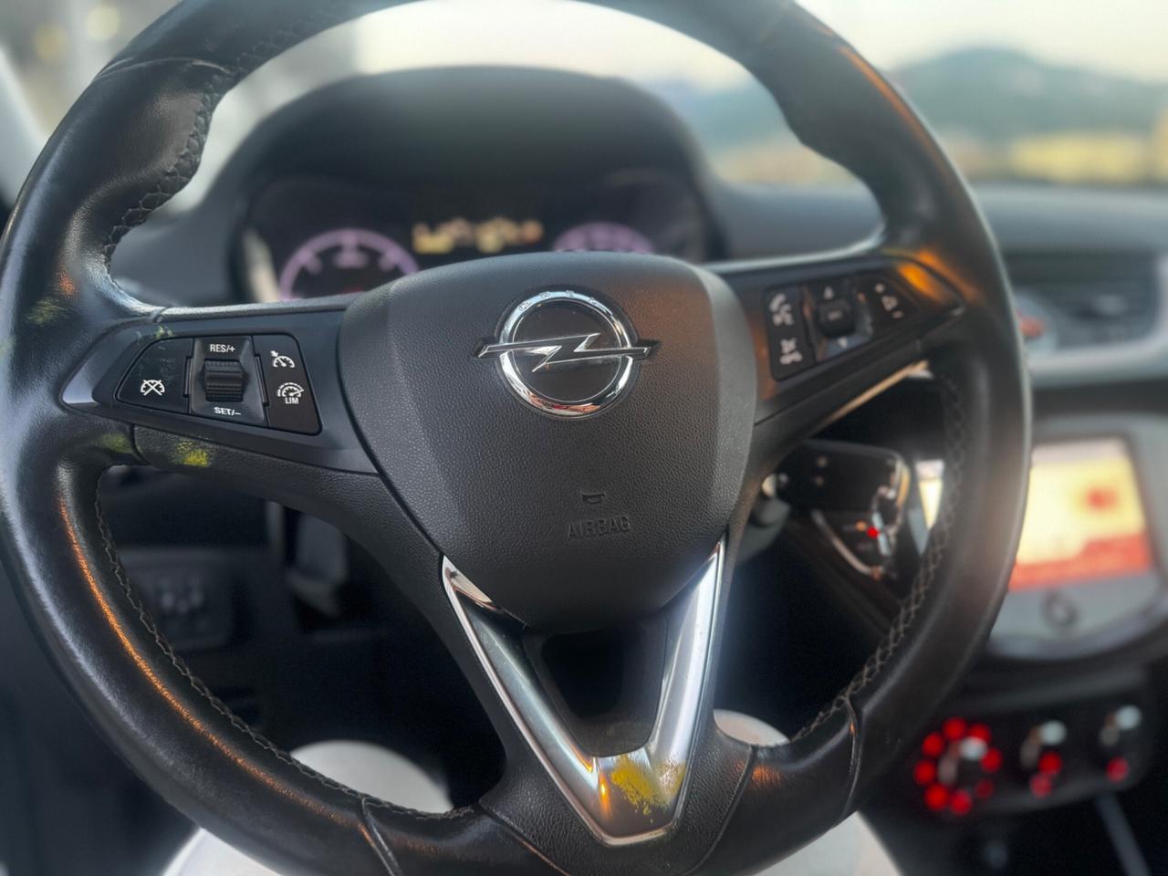 Opel Corsa 1.3 CDTI ecoFLEX S&S b-Color 2015