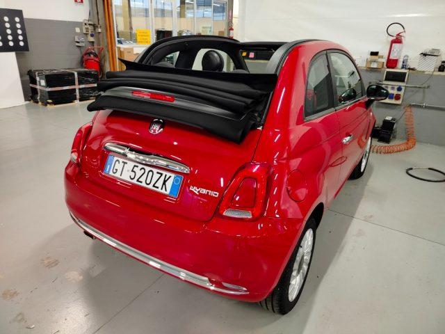 FIAT 500 C 1.0 Hybrid Dolcevita