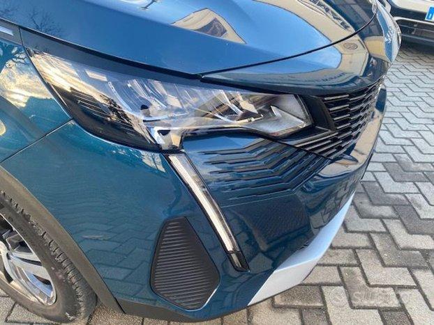 PEUGEOT 5008 BlueHDi 130 S&S EAT8 Allure Pack