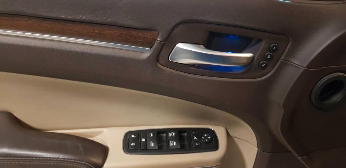 Lancia Thema 3.0 V6 mjt Executive 239cv *GAR 2 ANNI LANCIA*