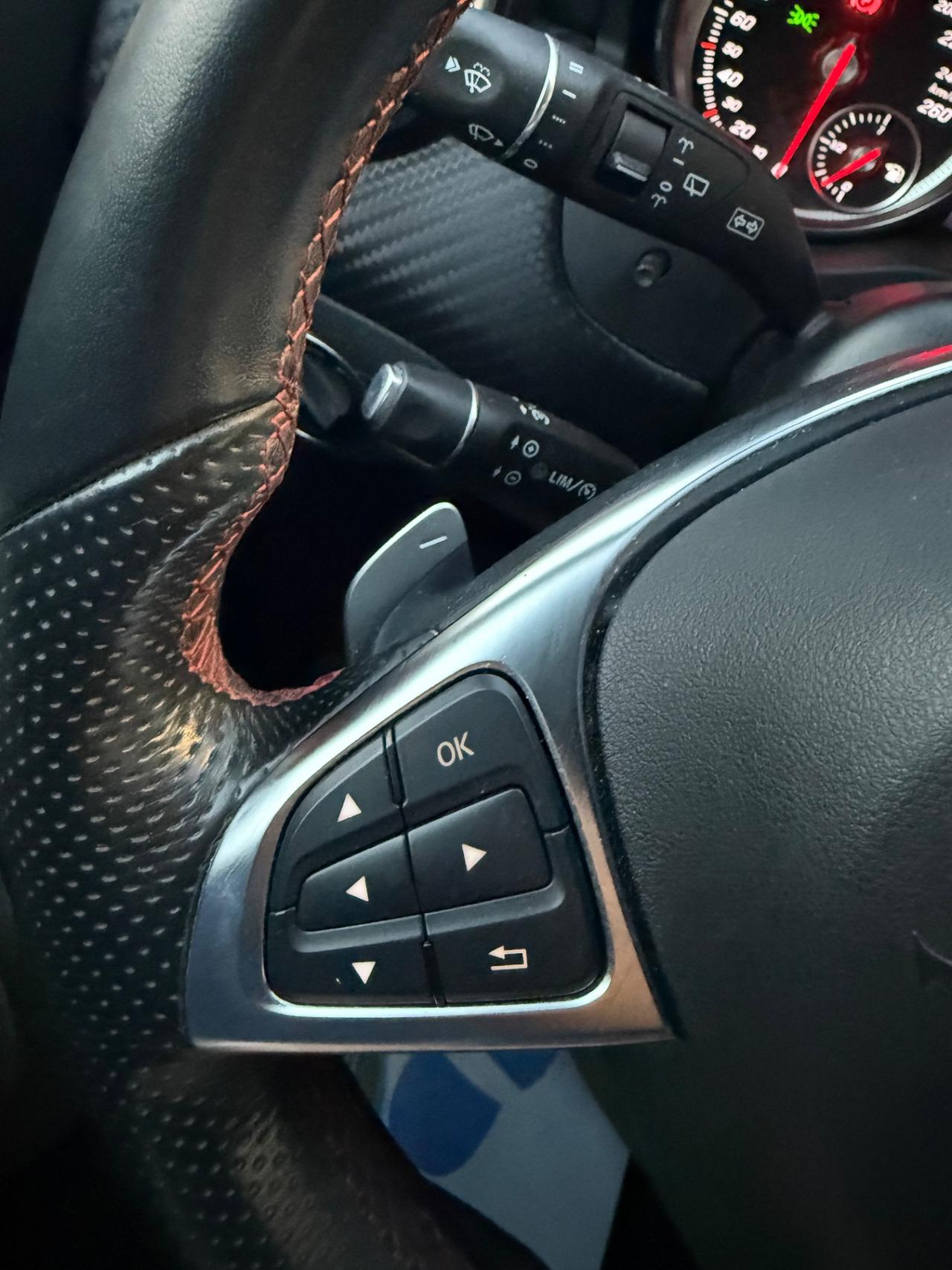 Mercedes-benz A 180 Premium my16 auto