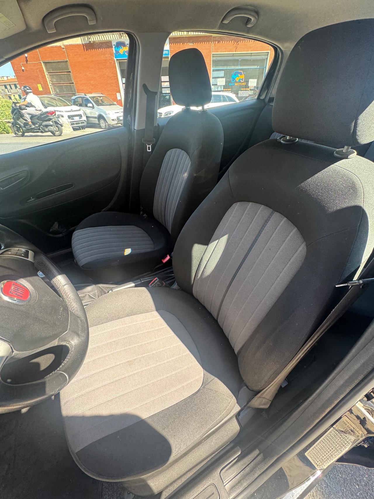 Fiat Punto 1.4 8V 5 porte Easypower Street